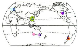 1 商品谷物農業 混合農業 2 生產規模大 商品率高 機械化水平高 3 夏季高溫多雨,雨熱同期 地形平坦,土壤肥沃 水源充足 勞動力豐富 傳統種植水稻的經驗豐富